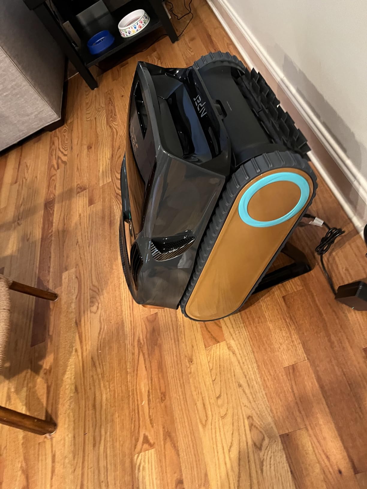 Aiper Scuba X1 Pro Max Robotic Pool Cleaner & Skimmer for Inground Pools customer photo 2